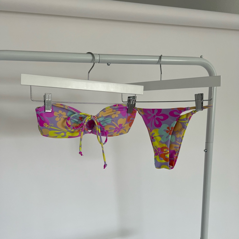 Bikini Bottom 🌺 Bikini